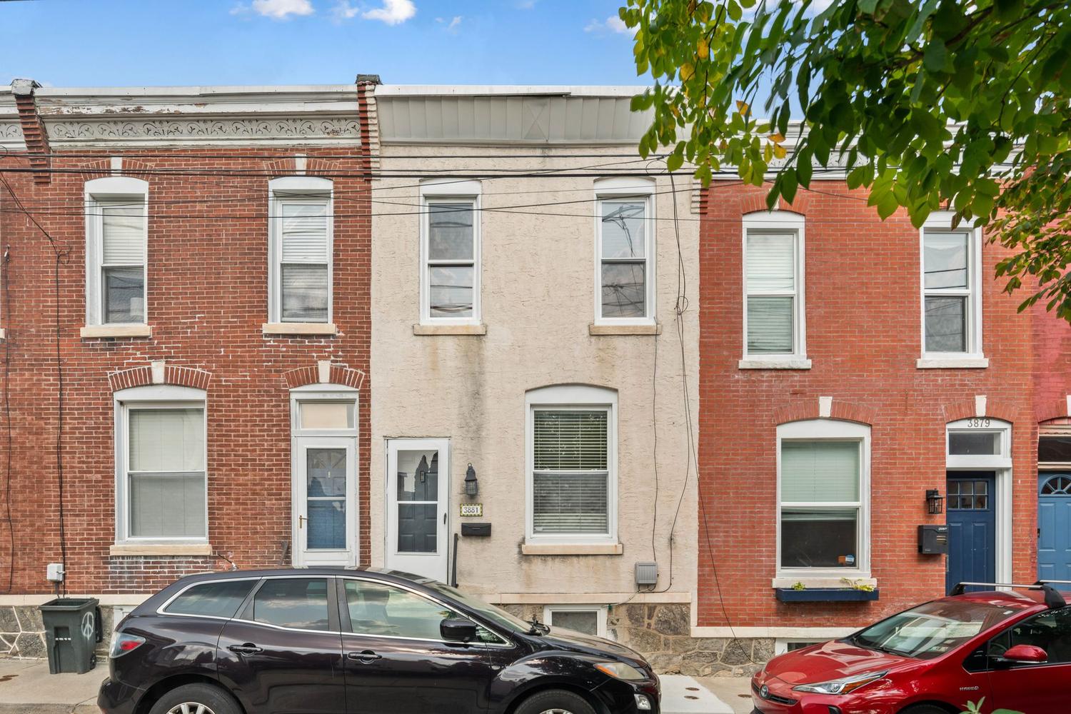 3881 Manor Street